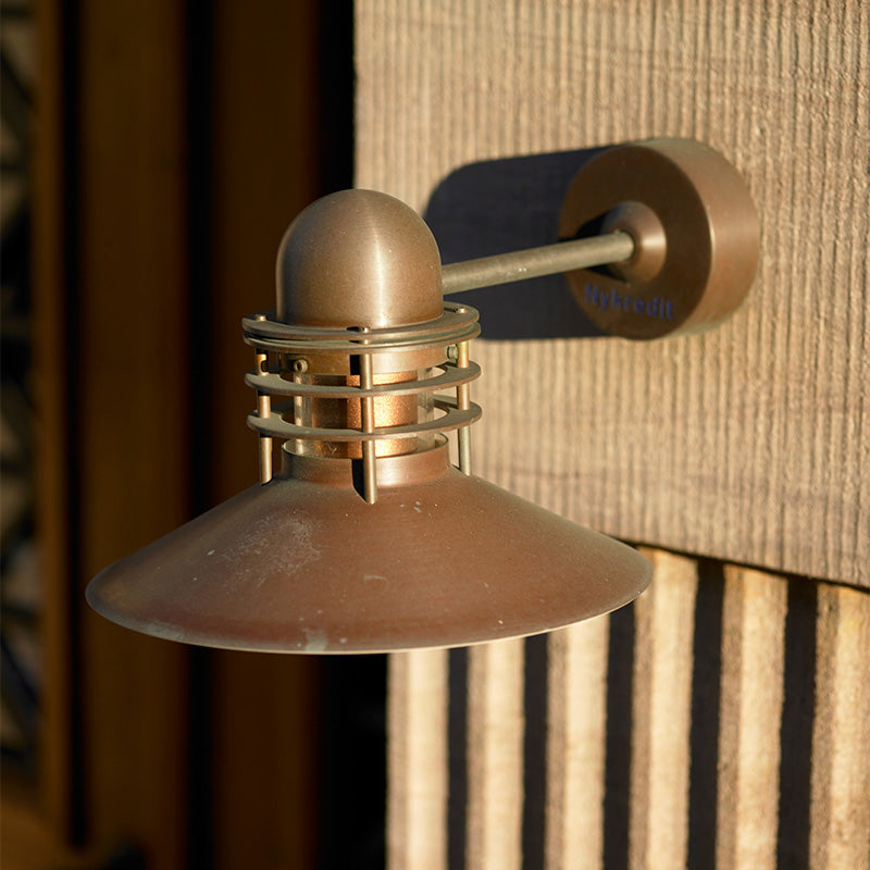 Louis Poulsen Nyhavn Wall Light