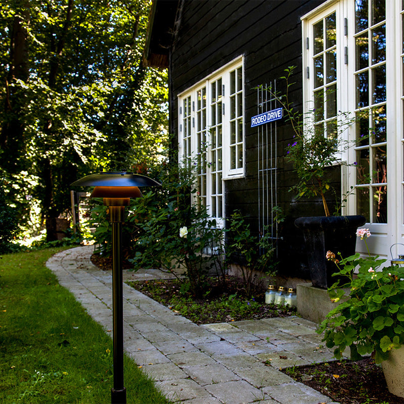 Louis Poulsen PH 3-2½ Bollard Floor Light