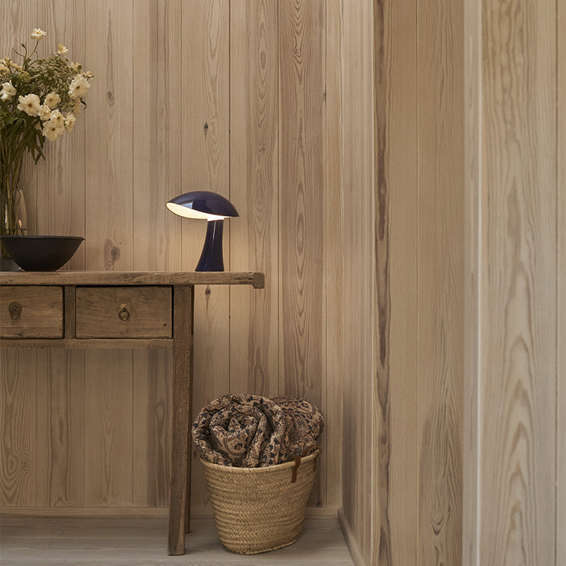Louis Poulsen Rumee 220 Portable Lamp