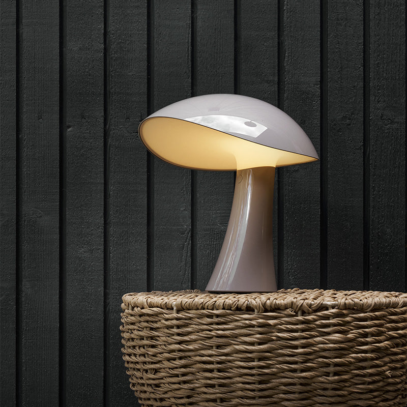 Louis Poulsen Rumee 220 Portable Lamp