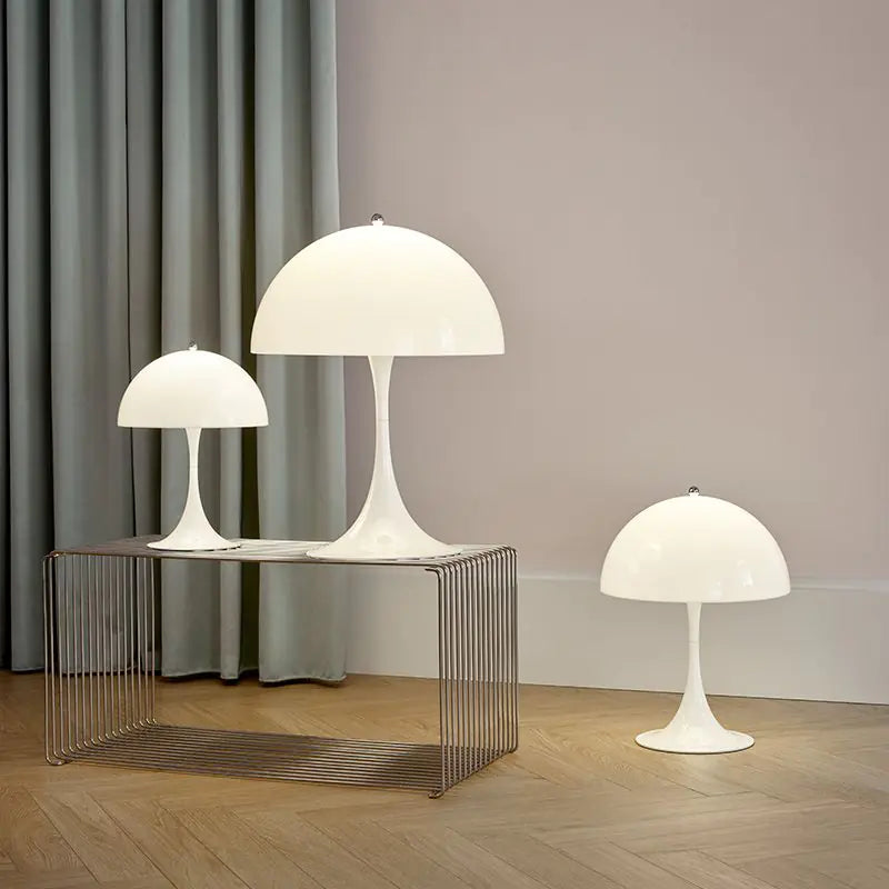 Louis Poulsen Panthella 400 Table Lamp
